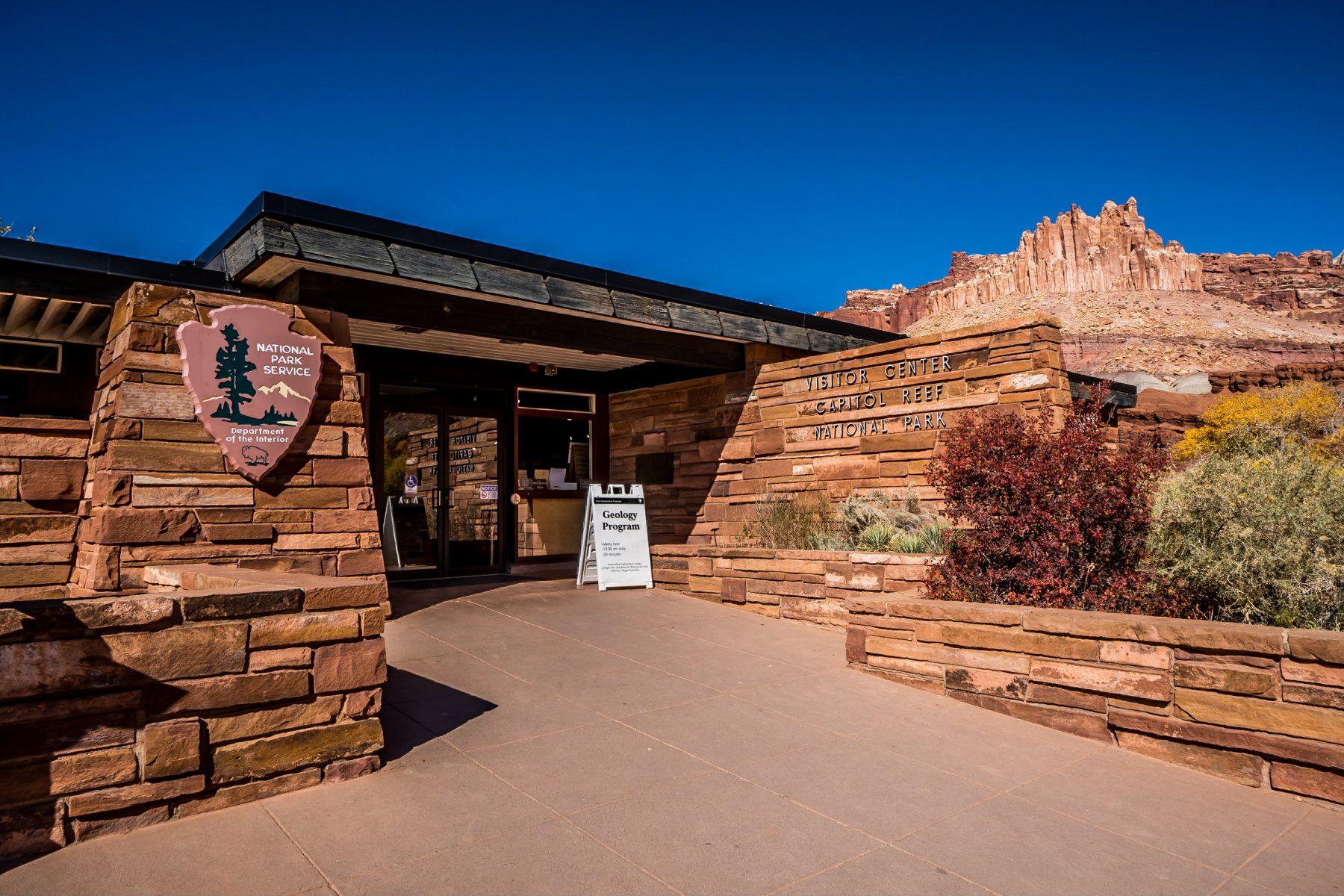 Capitol-Reef-National-Park-Visitor-Center