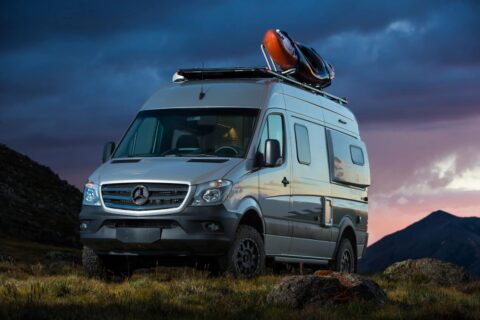 Winnebago Revel 4x4 Mercedes Sprinter RV